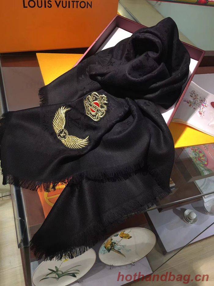 Louis Vuitton Scarf LV00106